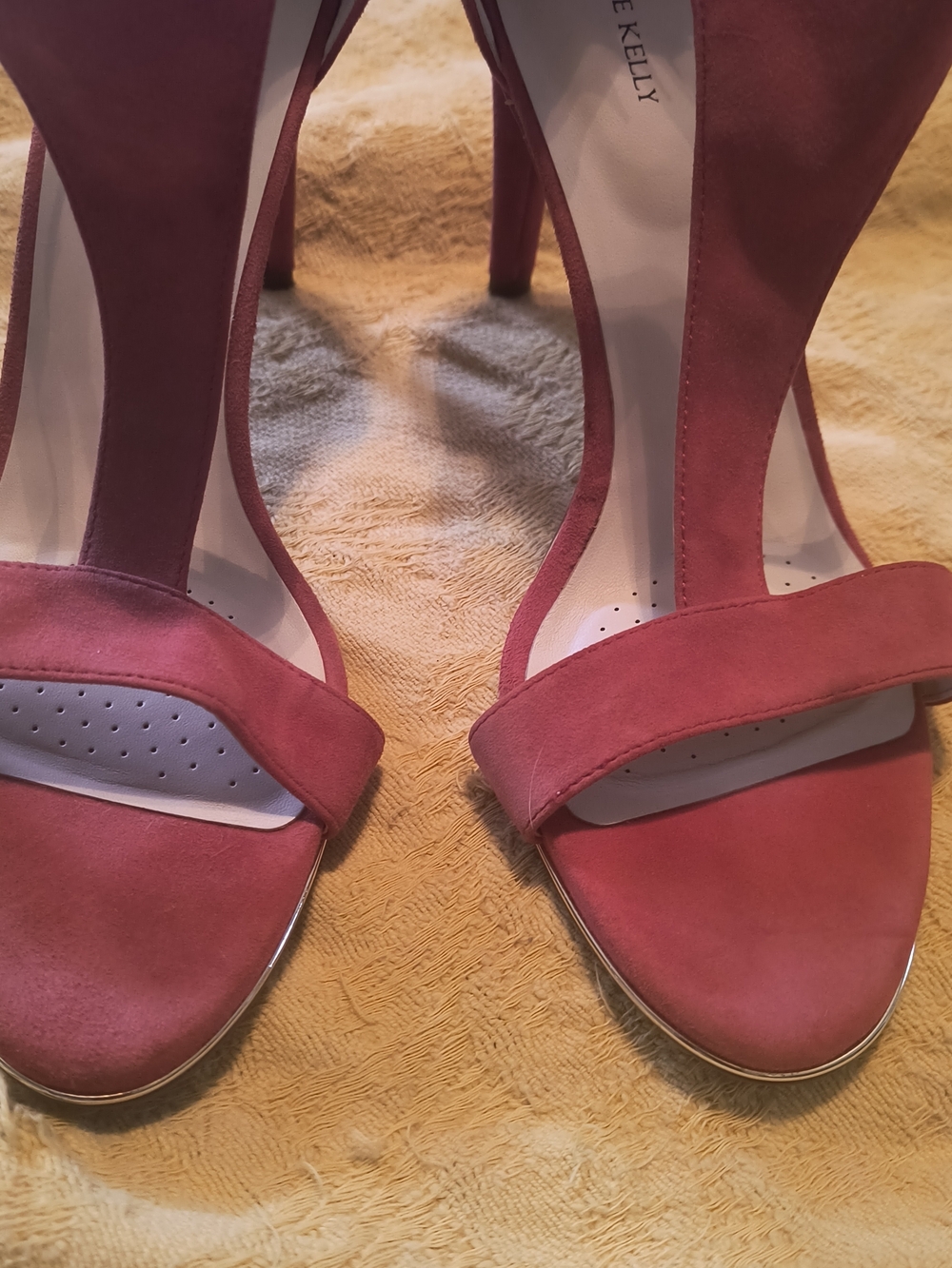T-Strap Heels - Picture 5 of 8